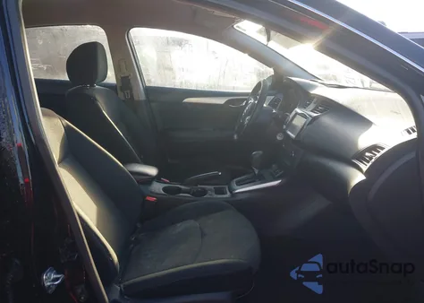 2019 Nissan Sentra S z USA, uszkodzony, nr VIN 3N1AB7AP7KY282166